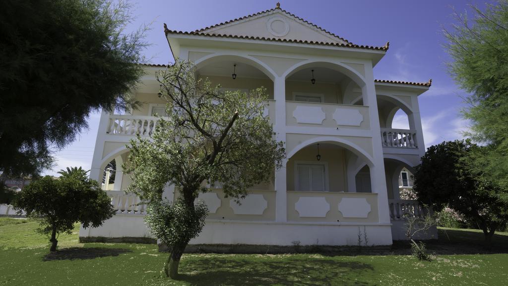 Meltemi Standard Studios Kalamákion Exterior foto